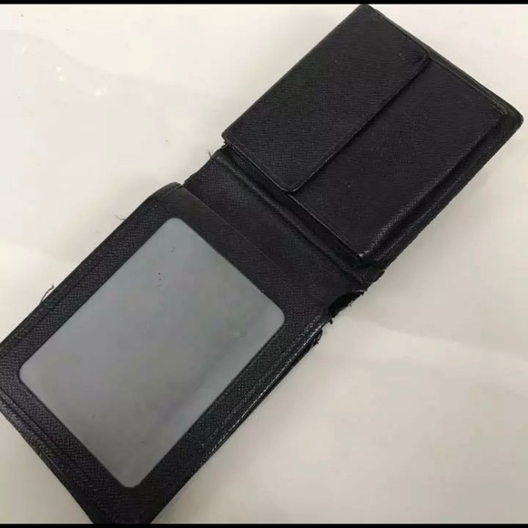 Authentic Louis Vuitton Damier Graphite Wallet - Picture 4 of 8